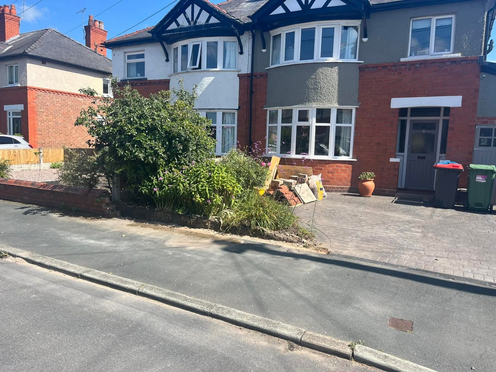 Front garden before the new wall was built